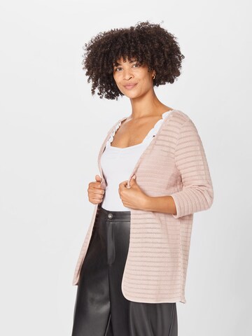 Cardigan ONLY Carmakoma en rose : devant