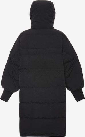 MYMO Winter Coat in Black