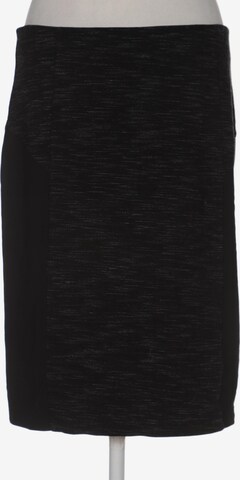 Kenny S. Skirt in M in Black: front