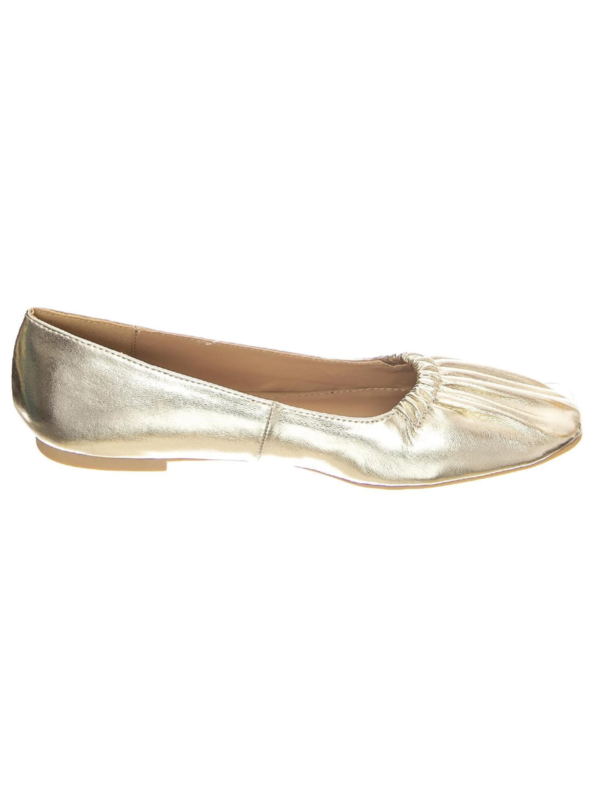 Mocassino 'Womens Quaint Gold Low-Profile Shoes' di STEVE MADDEN in beige