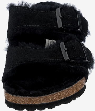 BIRKENSTOCK - Zapatos abiertos 'Arizona' en negro