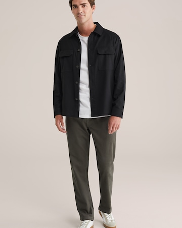 WE Fashion Regular Fit Hemd in Schwarz: Vorderseite