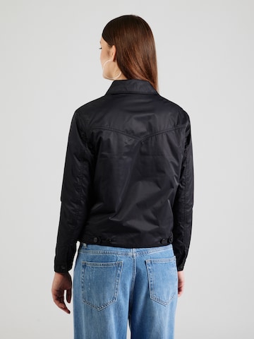 WRANGLER Prechodná bunda - Čierna: zadná strana