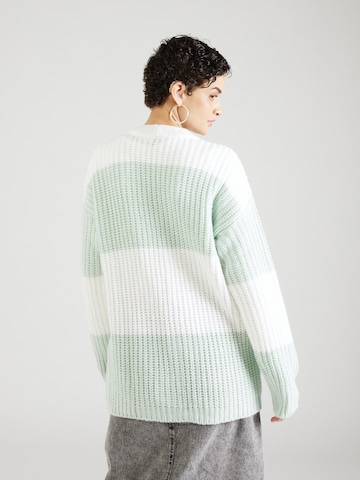 Cardigan 'Ayana' ABOUT YOU en vert