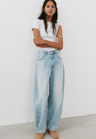Pull&Bear Barrel Jeans in Blau