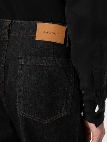 regular Jeans 'Miguel' di Antioch in nero