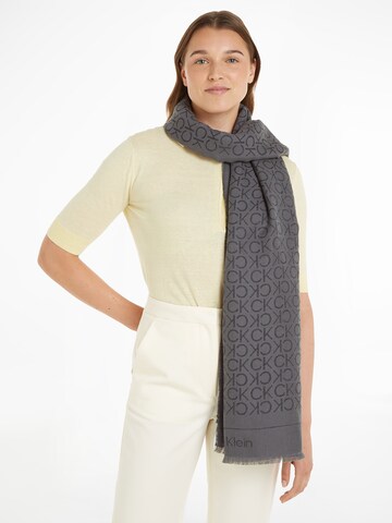 Calvin Klein Scarf in Grey: front