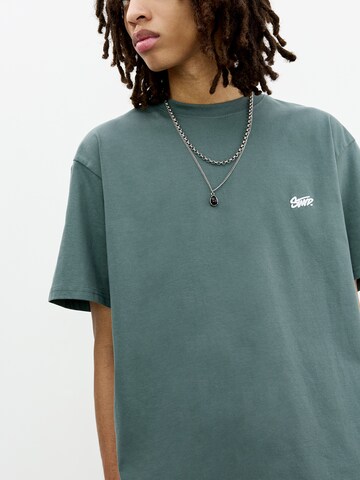 Fit confort T-Shirt 'STWD' Pull&Bear en vert