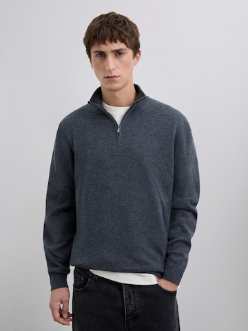 Scalpers Свитер 'Peak' в Серый