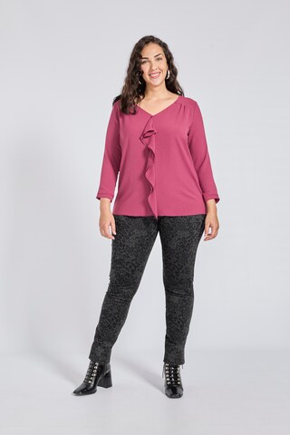 SPGWOMAN Blouse in Pink: front