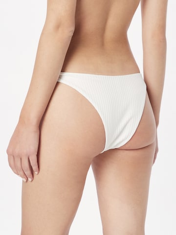 Pantaloncini per bikini di NLY by Nelly in bianco