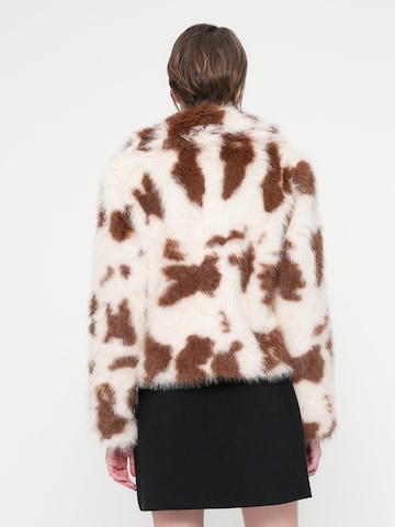 ONLY Vinterjakke 'ONLJAMIE' i beige
