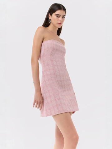Hiccup - Vestido em rosa
