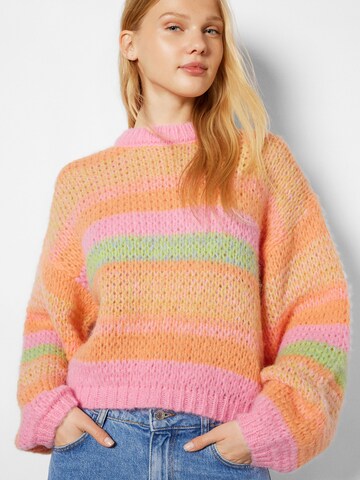 Bershka Sweater in Pink
