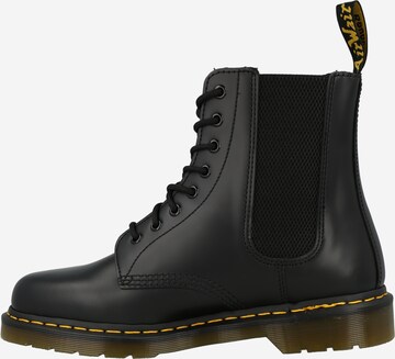 Boots stringati 'Harper' di Dr. Martens in nero