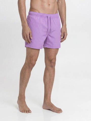 JACK & JONES Шорти за плуване 'JPSTMaui Tropic' в лилав: отпред