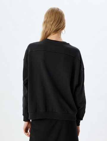 Koton Sweatshirt in Zwart