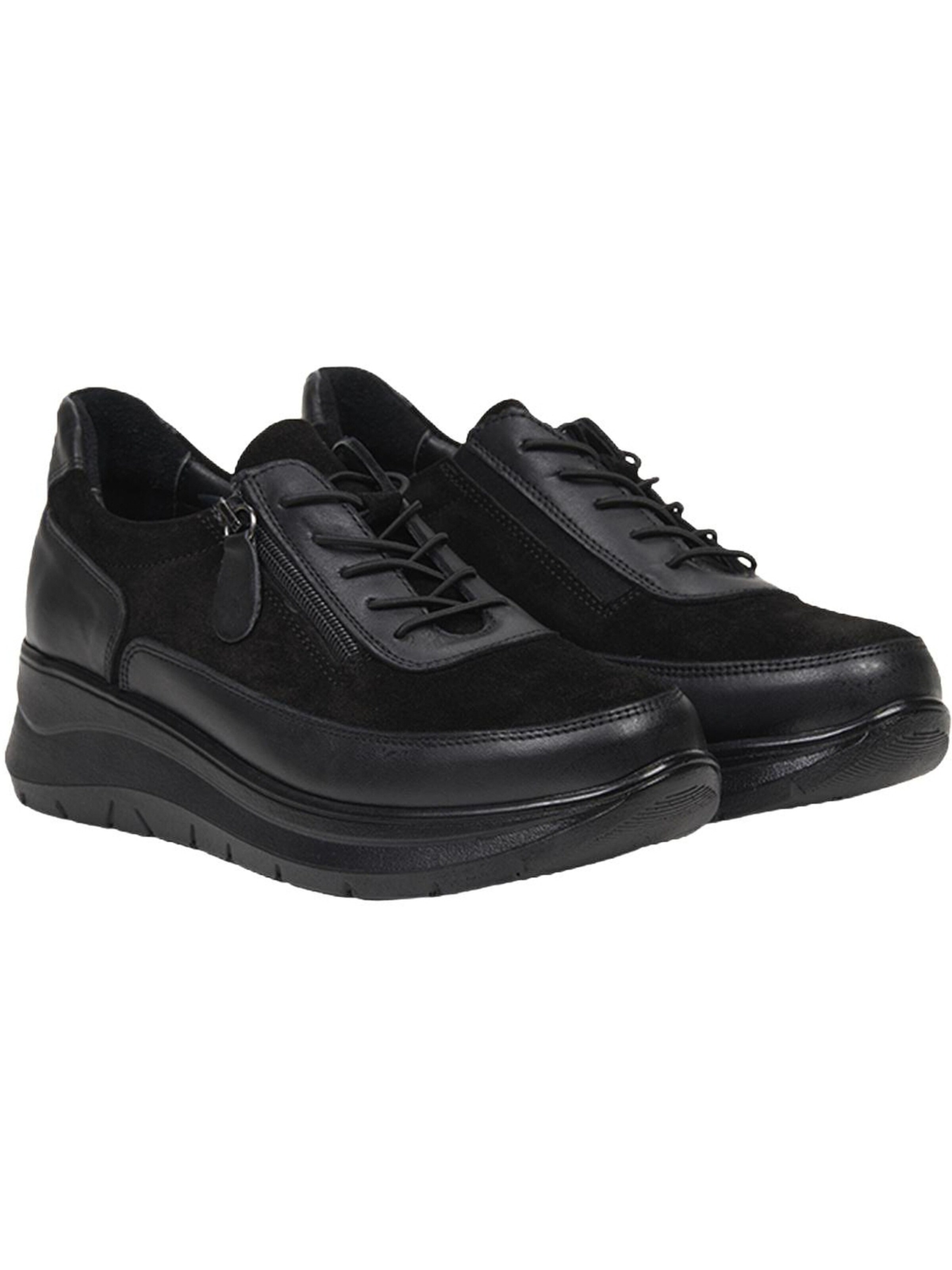 Desa Sneakers 'Sneaker' in Black: front