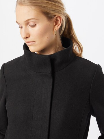 s.Oliver Between-seasons coat in Black