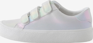 Next Sneaker in Weiß: Vorderseite