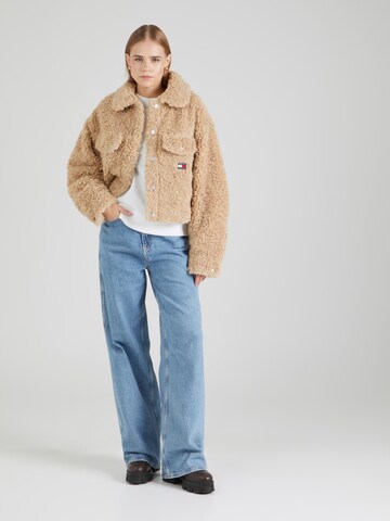 Tommy Jeans Jacke in Beige