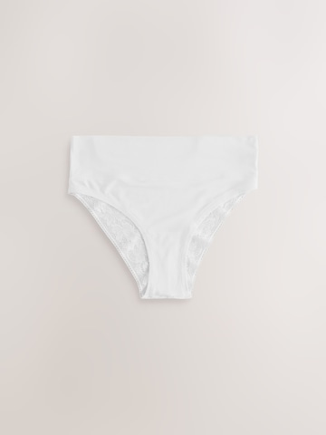 Next Слип в бяло