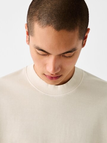 Bershka Shirt in Beige