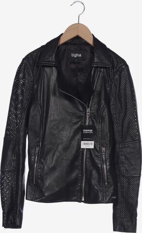 tigha Jacket & Coat in S in Black: front