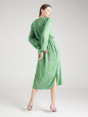 Robe 'SILJE' Fransa en vert