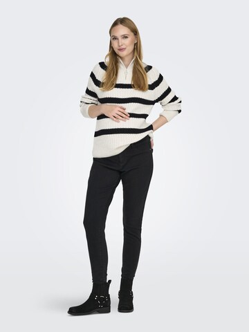 Only Maternity Sweater 'OLMleise Freya' in Beige
