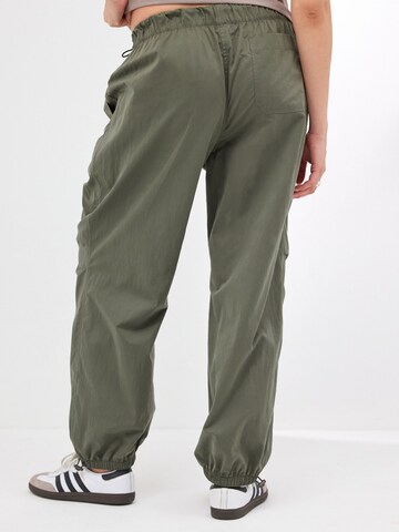 Next Loosefit Broek in Groen