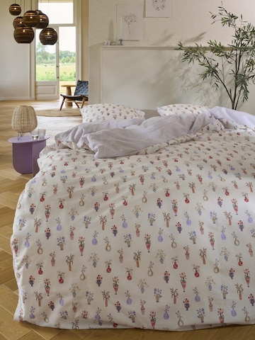 COVERS & CO Duvet Cover 'Field of Vases' in Beige