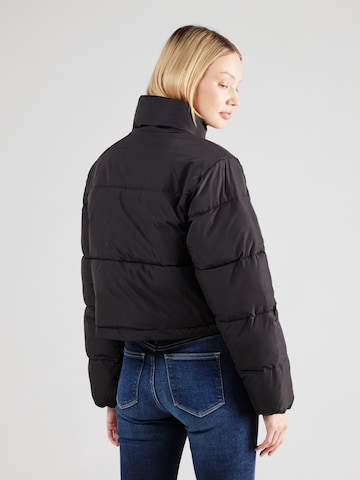 Calvin Klein Jeans Демисезонная куртка в Черный
