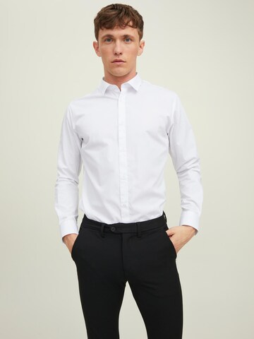 Slim fit Camicia 'Joe' di JACK & JONES in bianco: frontale