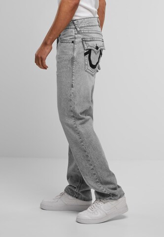 regular Jeans 'Ricky' di True Religion in grigio