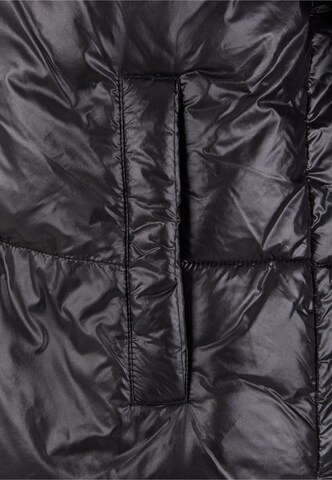 Urban Classics Jacke in Schwarz