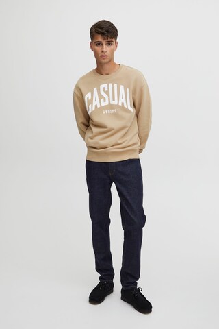 Casual Friday Sweatshirt 'Sage' in Beige