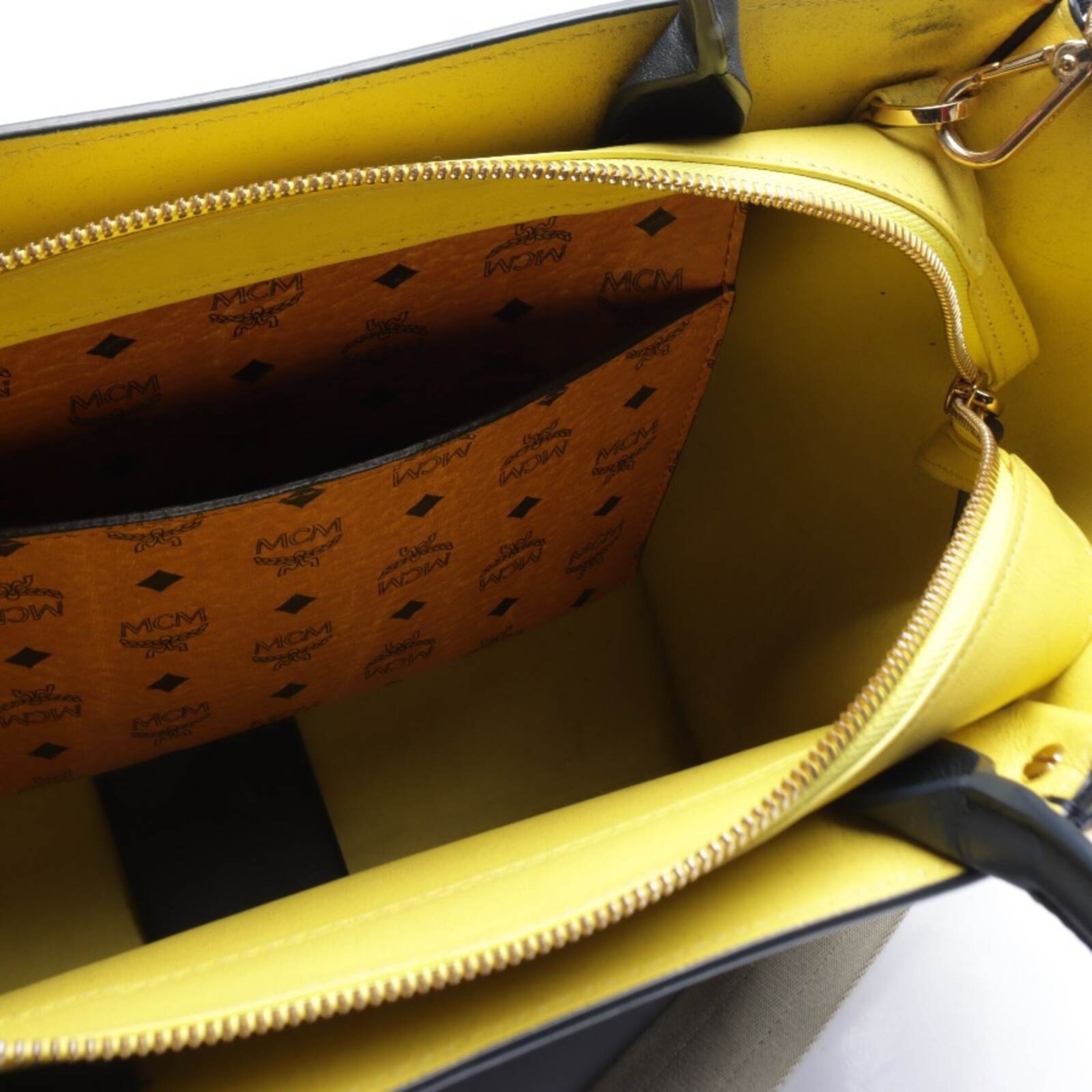 MCM Bag in One size in Blue