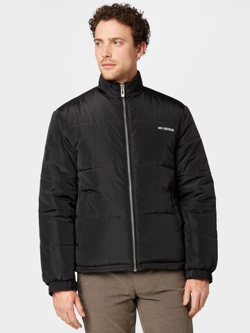 Han Kjøbenhavn Between-season jacket in Black: front