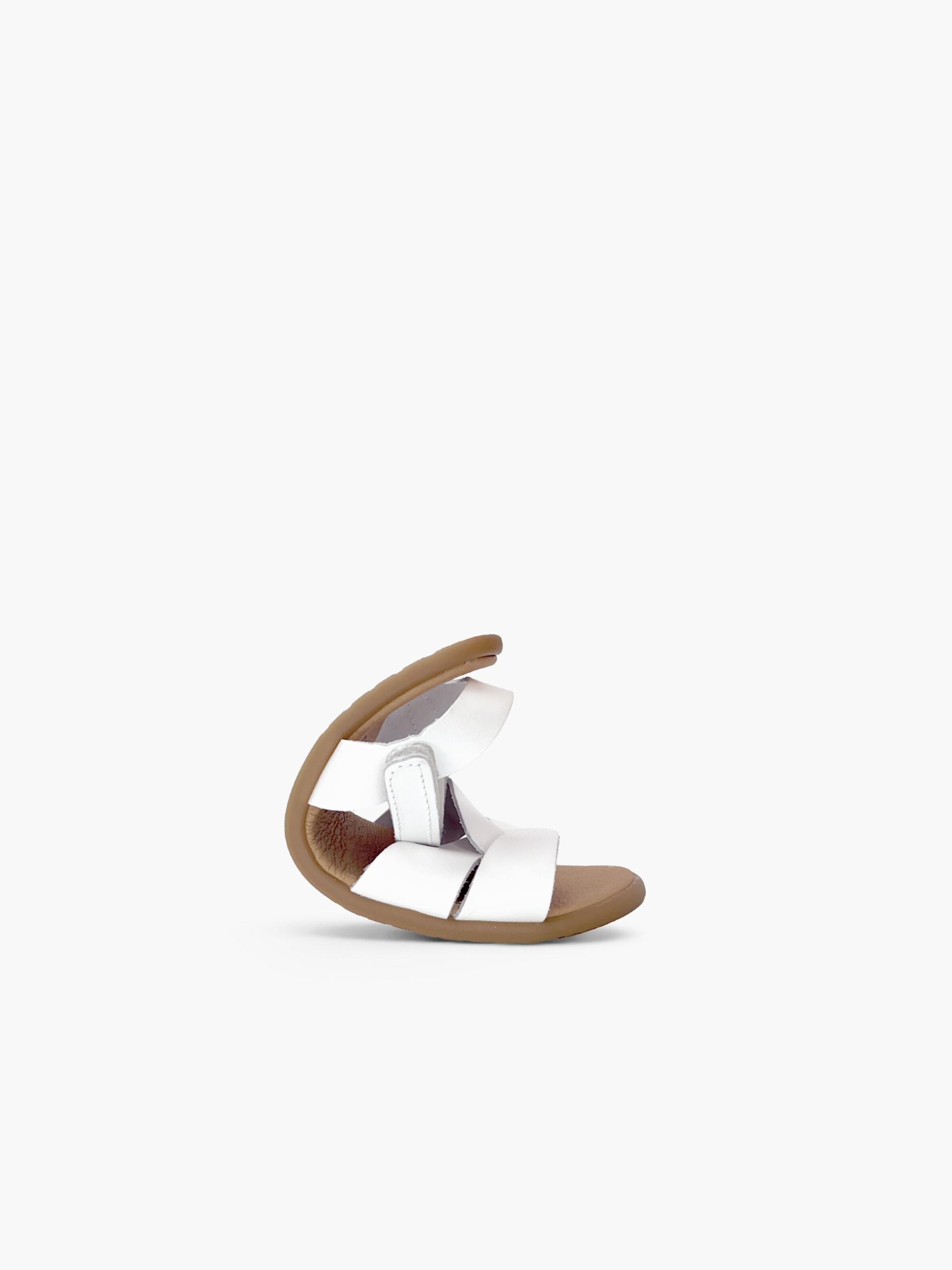 Pisamonas - Sandália em branco