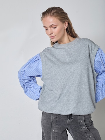 Maglietta ' SabinaCC ' di co'couture in grigio: frontale