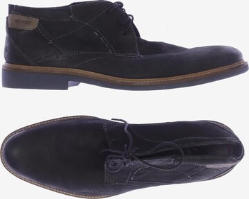 HECHTER PARIS Flats & Loafers in 42 in Black: front