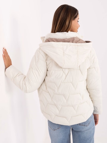Madnezz House Übergangsjacke in Beige