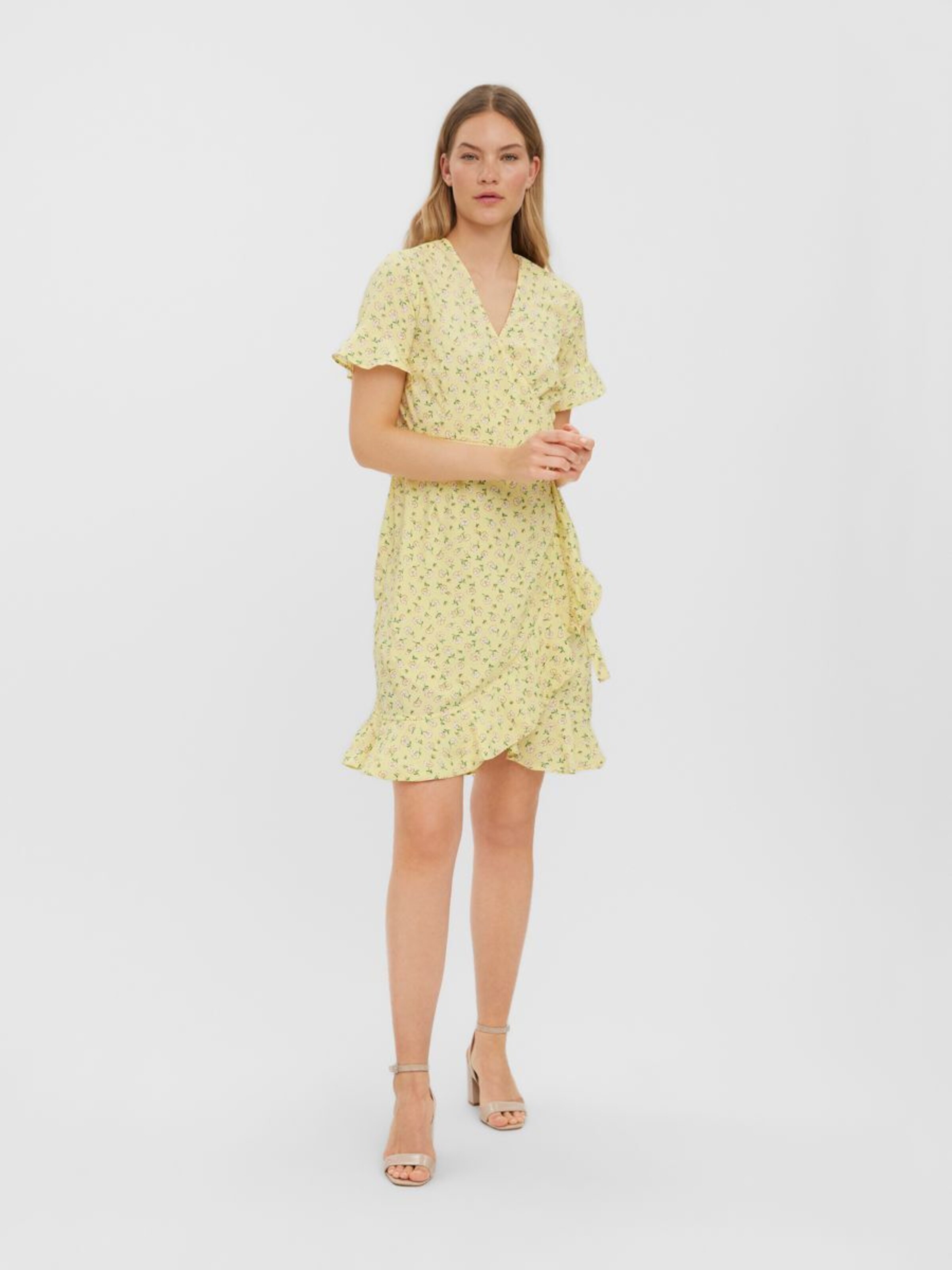 Frauen Kleider VERO MODA Kleid 'Henna' in Gelb - IE81397 Frauen Kleider VERO MODA Kleid 'Henna' in Gelb - IE81397