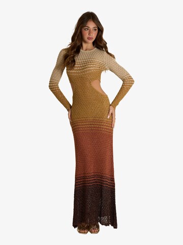 AKEP - Vestido de malha em castanho: frente