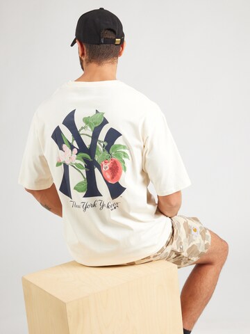 NEW ERA Póló 'MLB FRUIT NEYYAN' - fehér: elől