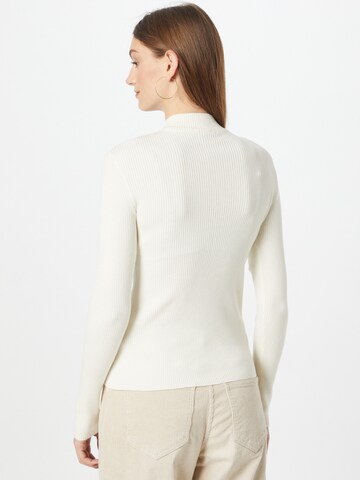 Urban Classics Sweater in White