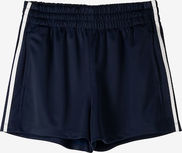 Bershka Shorts in Blau: Vorderseite
