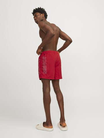 Pantaloncini da bagno 'JPSTFIJI' di JACK & JONES in rosso