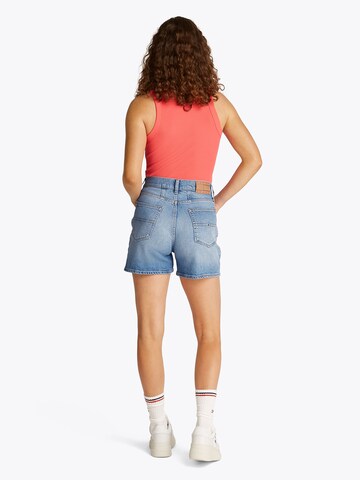 Tommy Jeans Regular Shorts in Blau